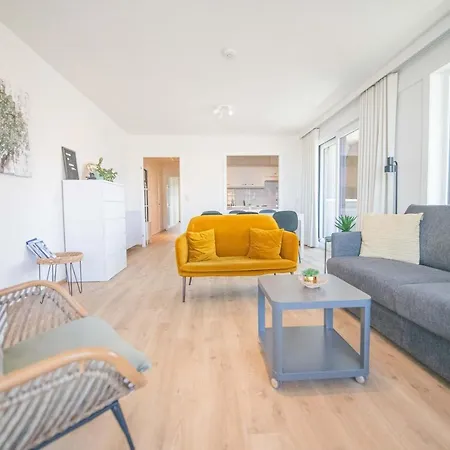 Apartment Between Waves Ostend