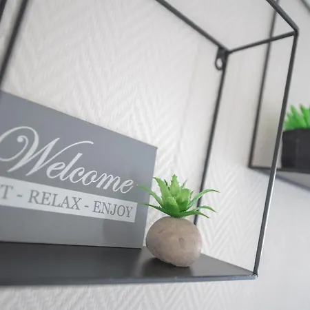 Between Waves Appartement *