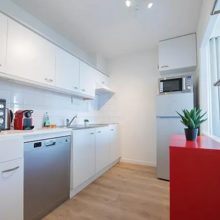 Between Waves Appartement